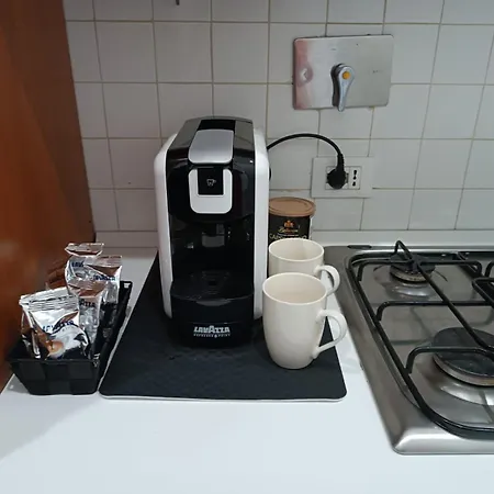 Metro Bologna Apartmán *
